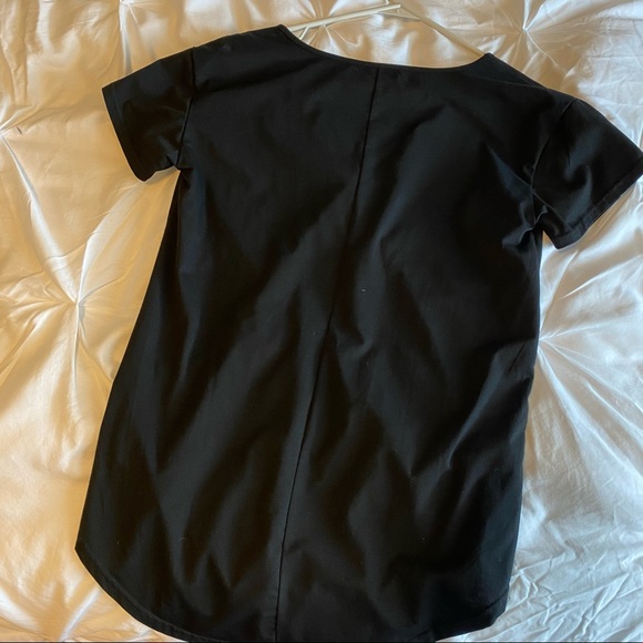 Shein Black V-Neck High/Low Short Sleeve Top Women’s Size Small - Picture 5 of 7